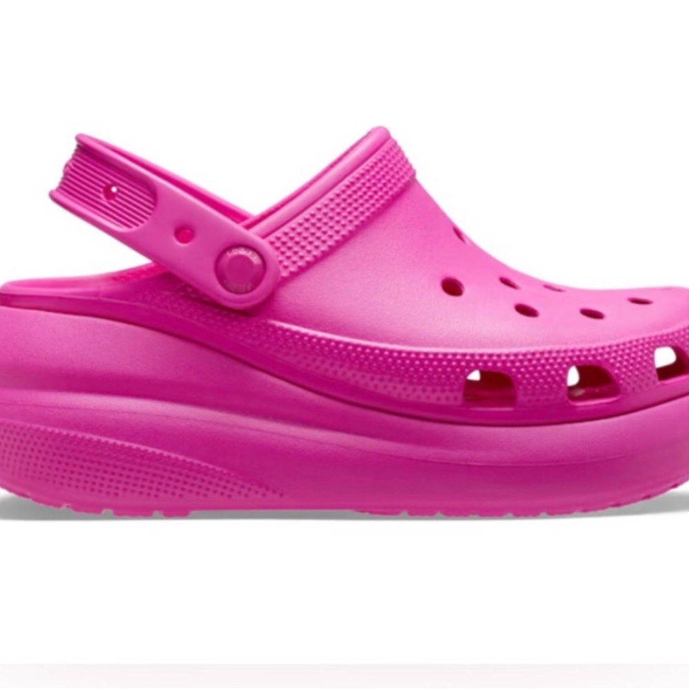 CROCS Platform Pink Crush Clogs 💖       NEW WITHOUT TAGs